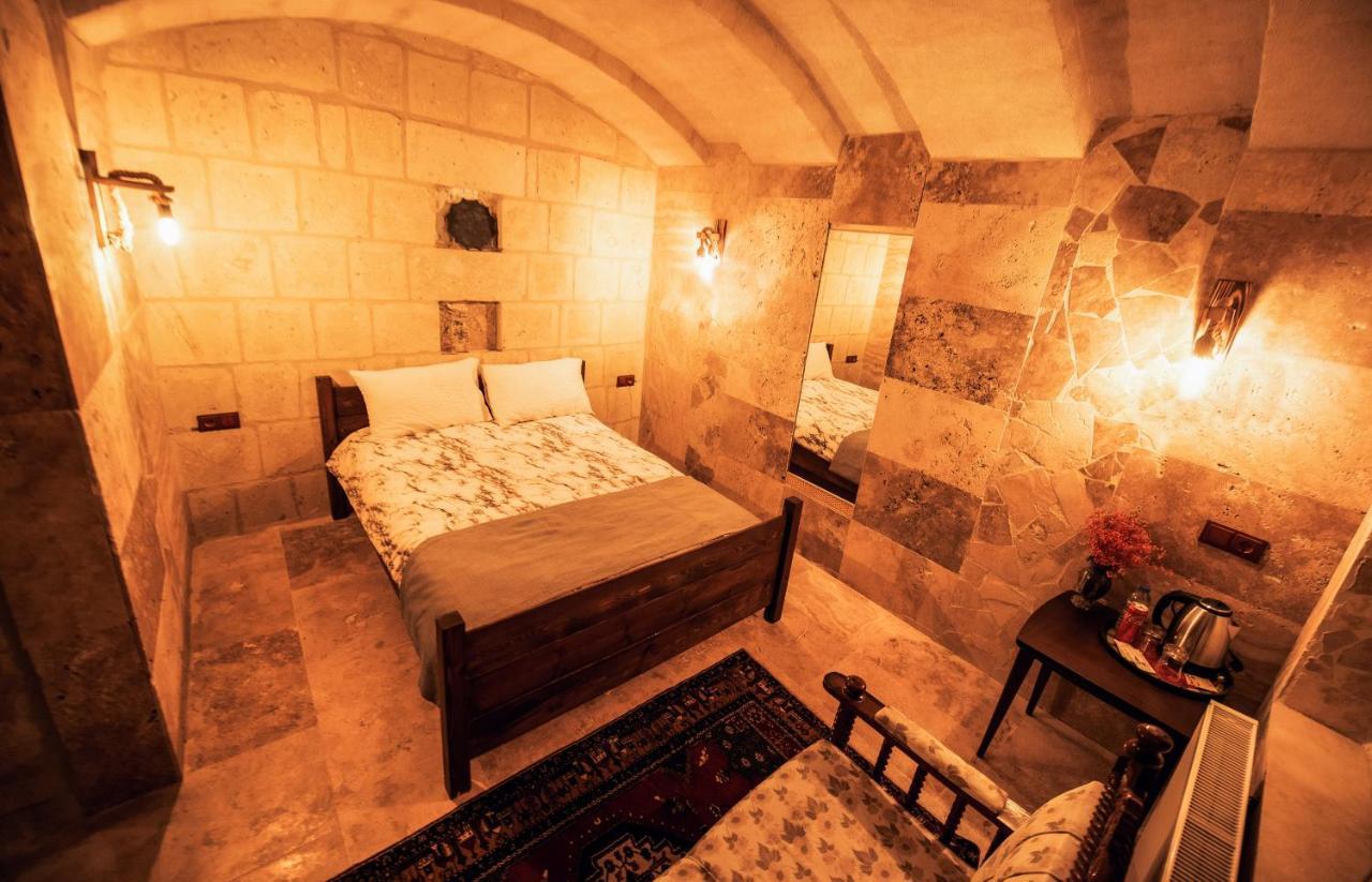 فندق The Cave House أوروغوبْ المظهر الخارجي الصورة