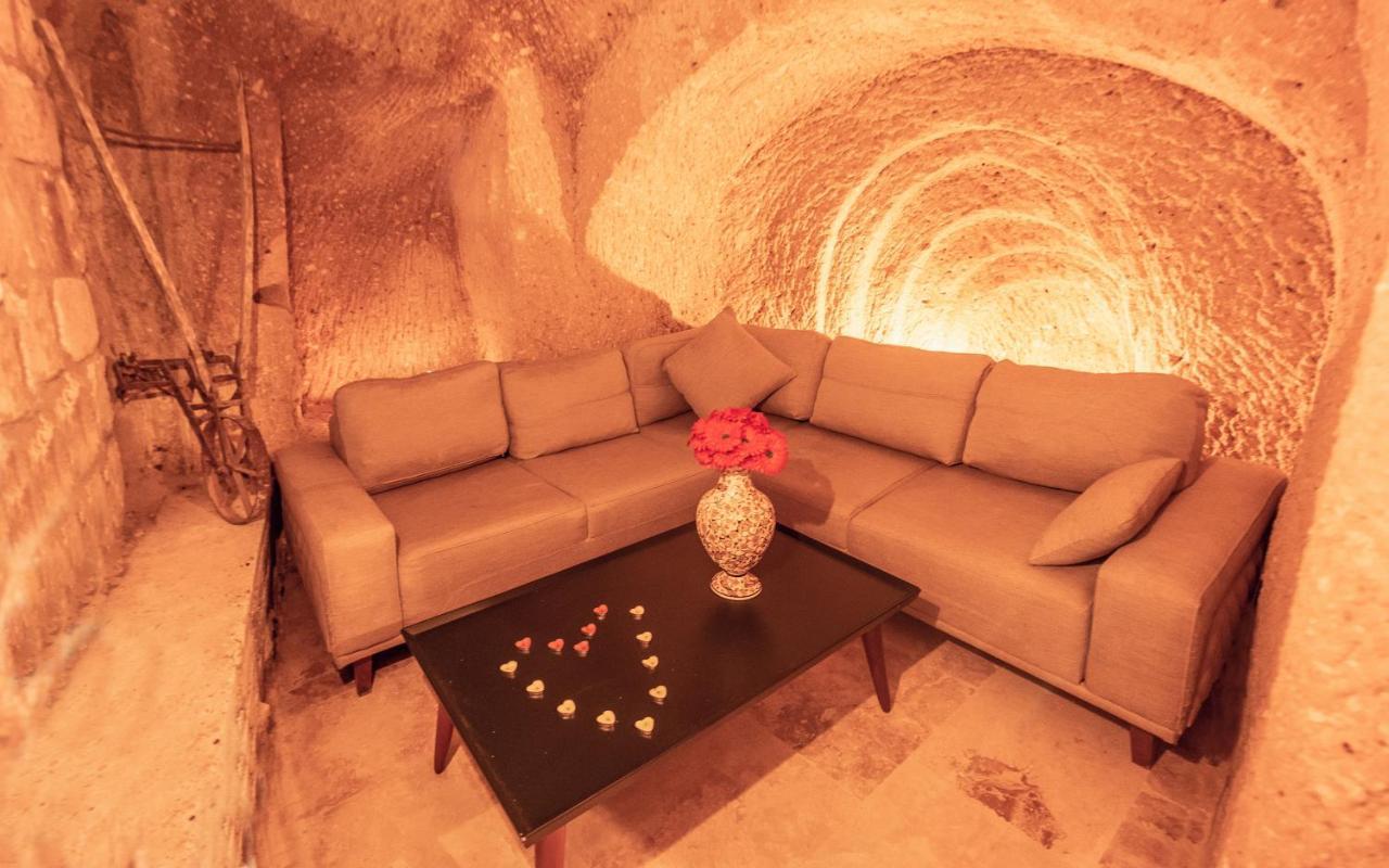 فندق The Cave House أوروغوبْ المظهر الخارجي الصورة