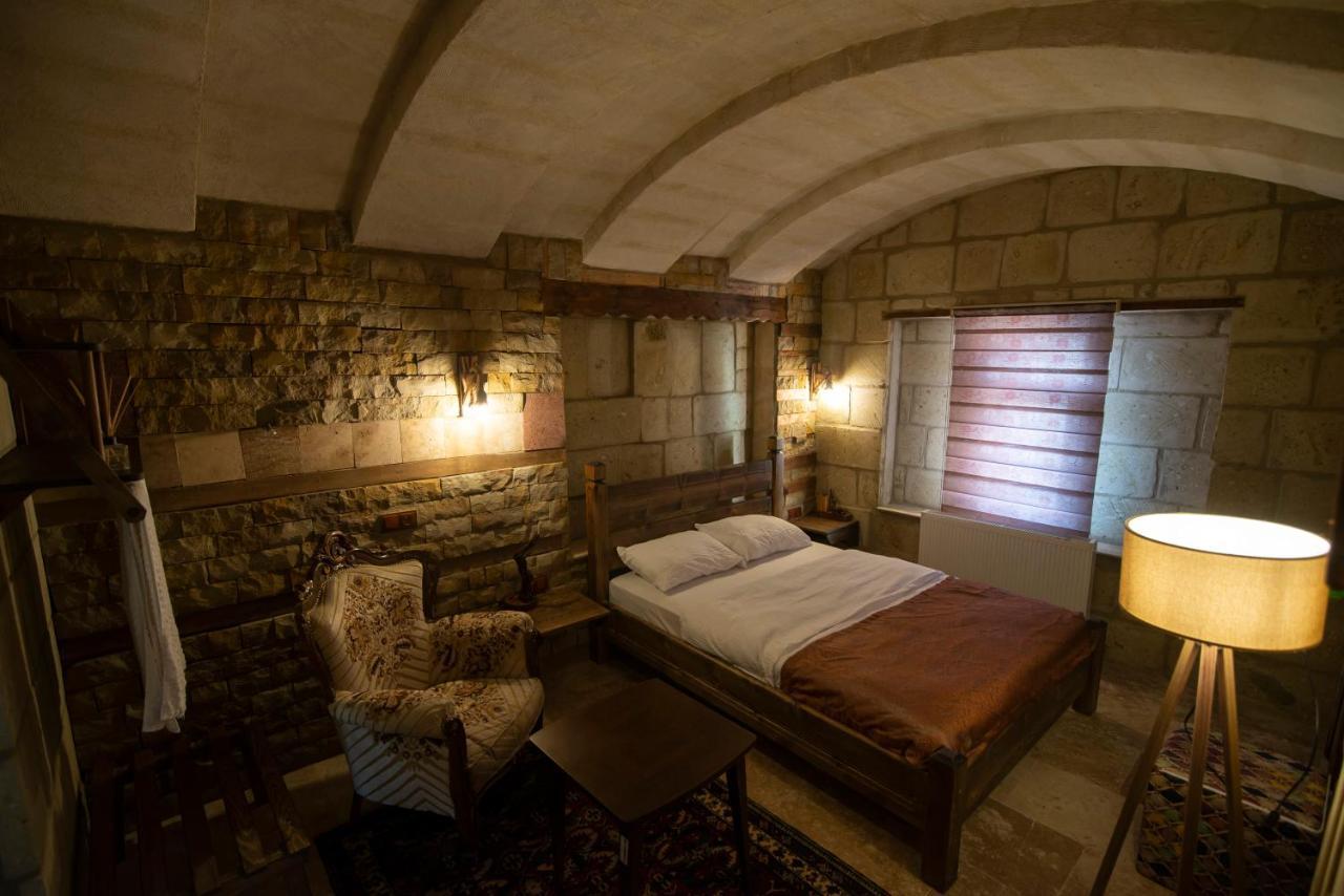 فندق The Cave House أوروغوبْ المظهر الخارجي الصورة