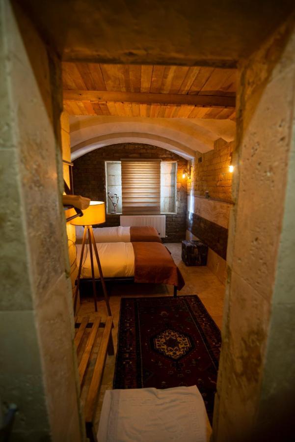 فندق The Cave House أوروغوبْ المظهر الخارجي الصورة