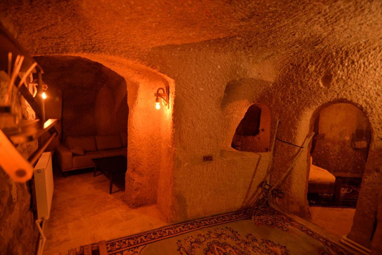 فندق The Cave House أوروغوبْ المظهر الخارجي الصورة