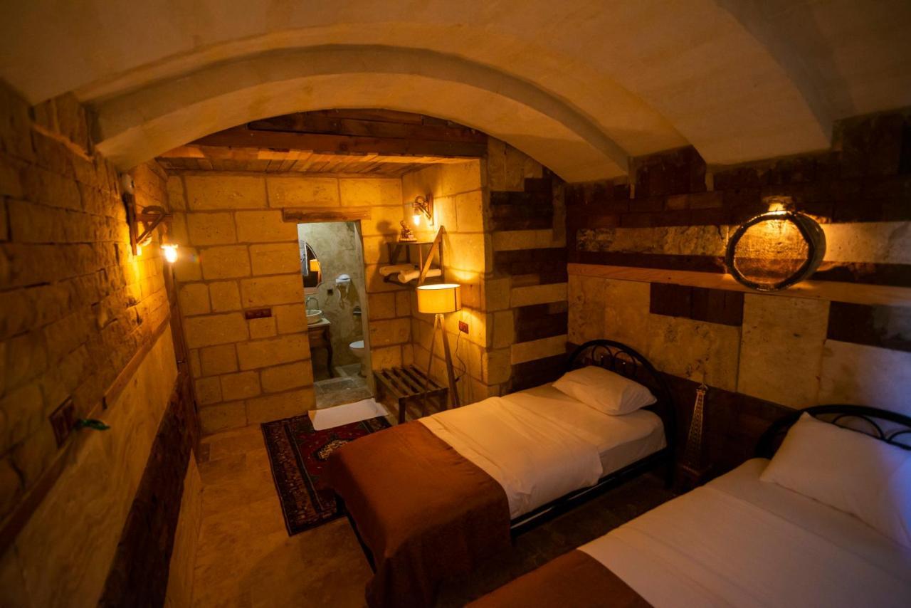 فندق The Cave House أوروغوبْ المظهر الخارجي الصورة